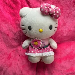 Hello Kitty Polka Dot Flower Plush Sanrio 8”